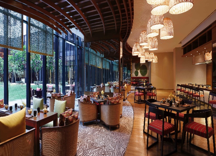 Honk Pullman Gallery