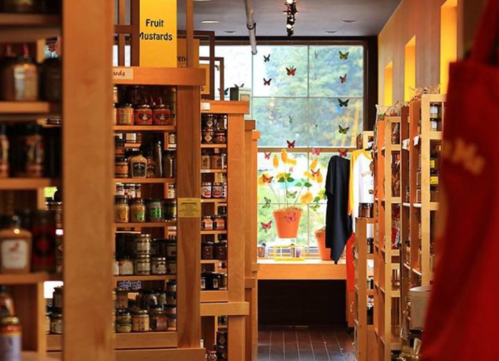 Forest Essentials Gallery