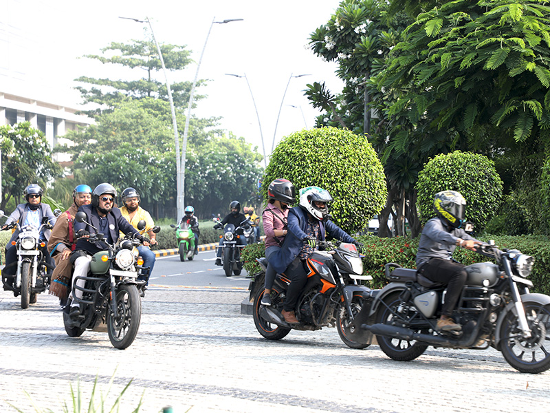 Indian Gentlemen Ride Gallery