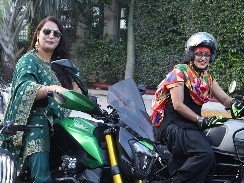 Indian Gentlemen Ride Gallery